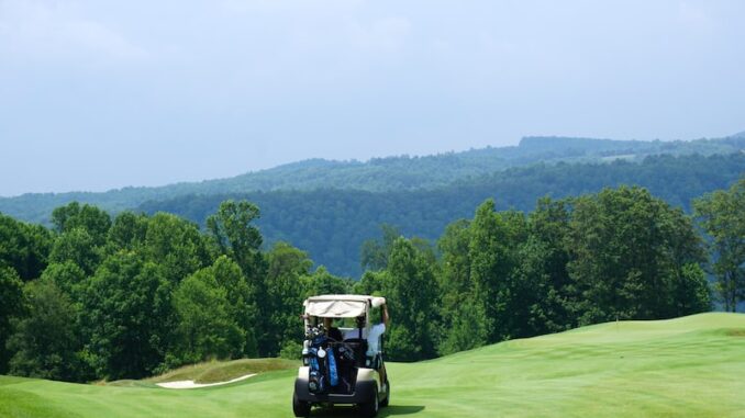 uploaded-image-sideda-golf-oynama-imkani-1697806619722
